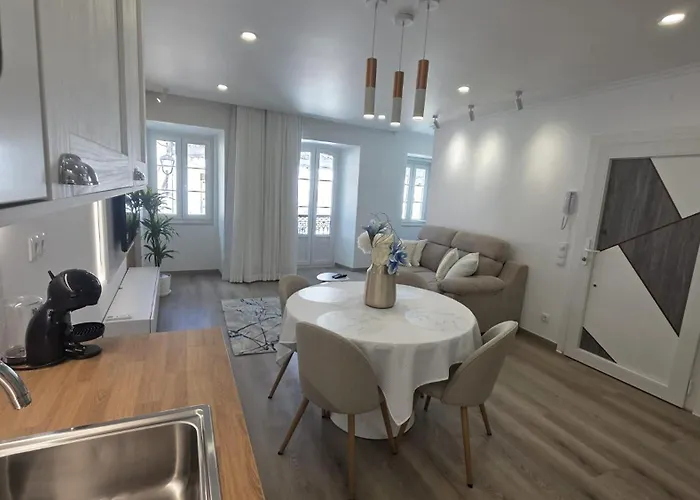 Sol At Historic & Center