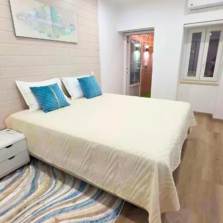 Sol At Historic & Center