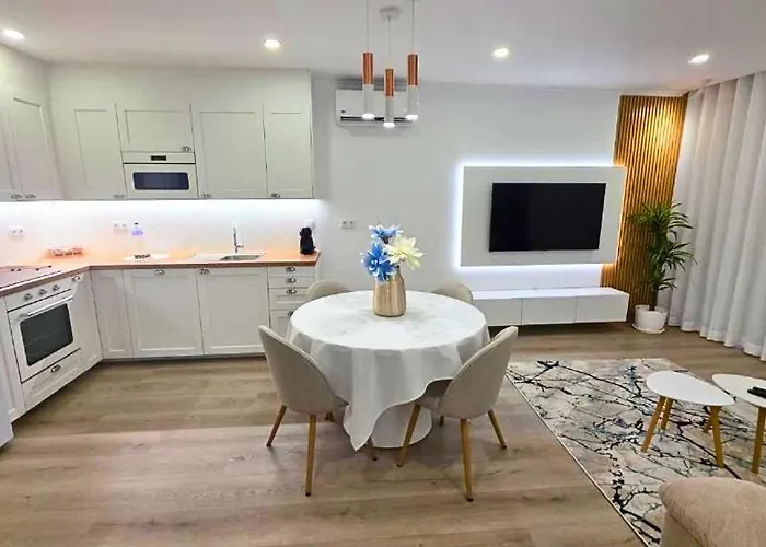 Sol At Historic & Center